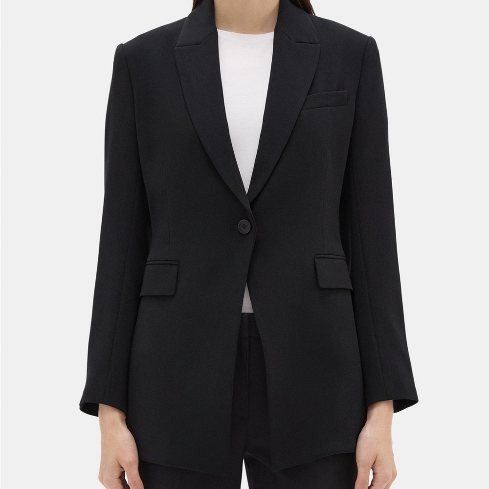 Single-Breasted Blazer in Crepe